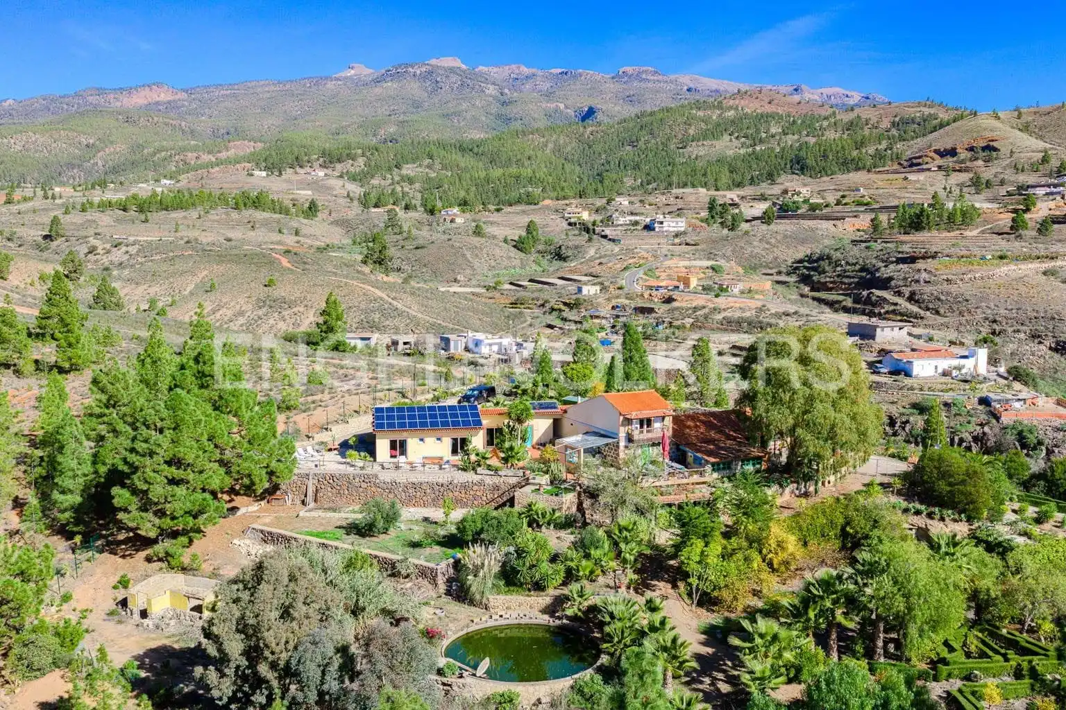 Exterior view of Houses for sale in Vilaflor de Chasna  with Terrace and Furnished