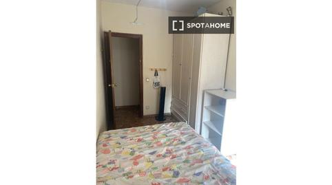 Foto 4 de Pis per a compartir a Artigues, Badalona