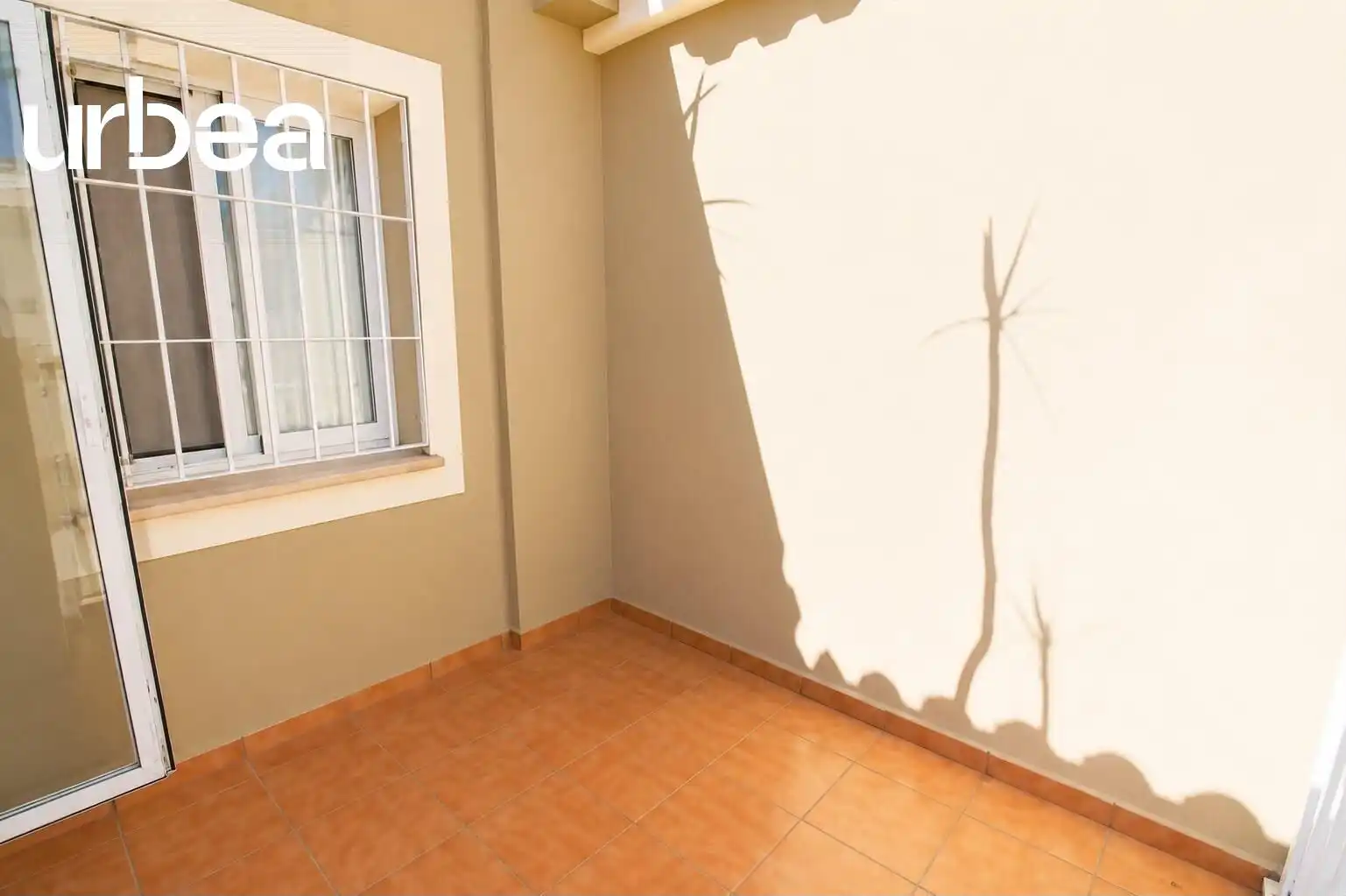 Terrassa de Casa adosada en venda en Málaga amb Aire condicionat, Jardí privat i Terrassa