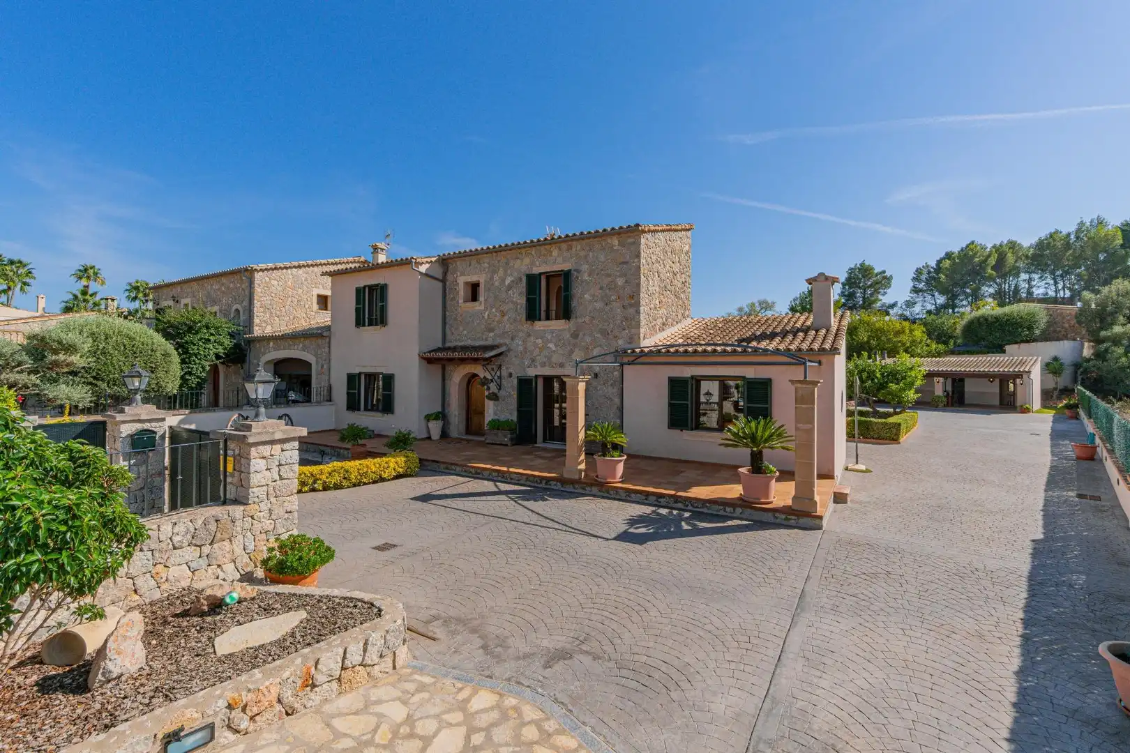 Vista exterior de Casa o chalet en venta en Calvià con Aire acondicionado, Calefacción y Jardín privado