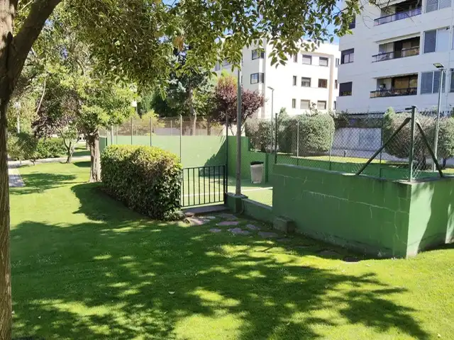 Garden of Flat for rent in Pozuelo de Alarcón  with Air Conditioner, Heating and Private garden