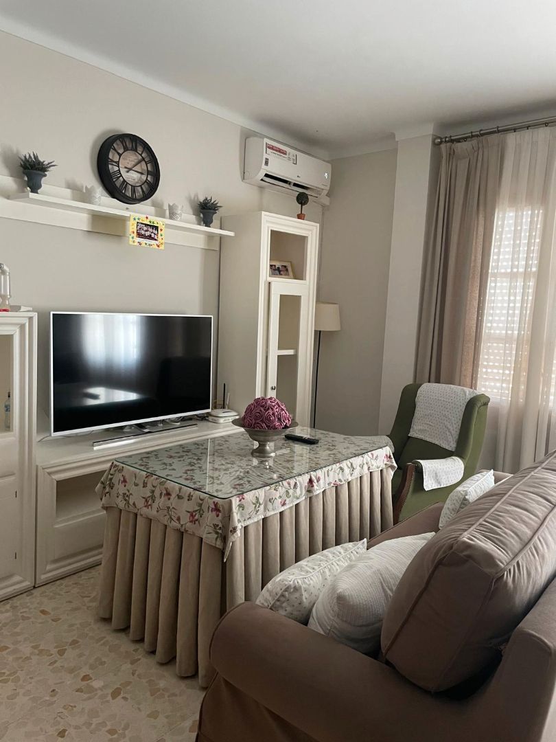 Living room of Flat for sale in Marchena  with Air Conditioner and Balcony