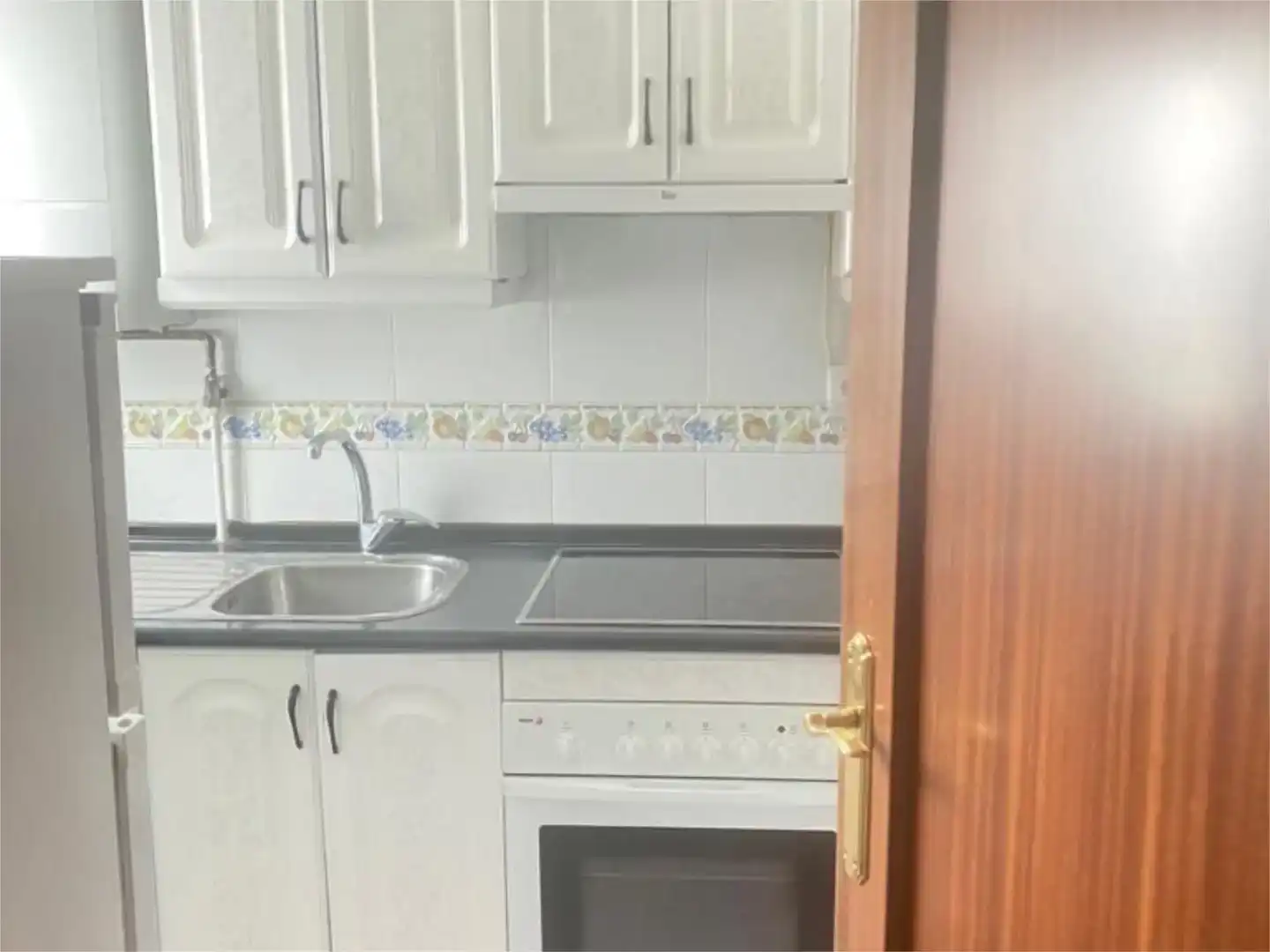Kitchen of Flat for rent in  Madrid Capital  with Air Conditioner