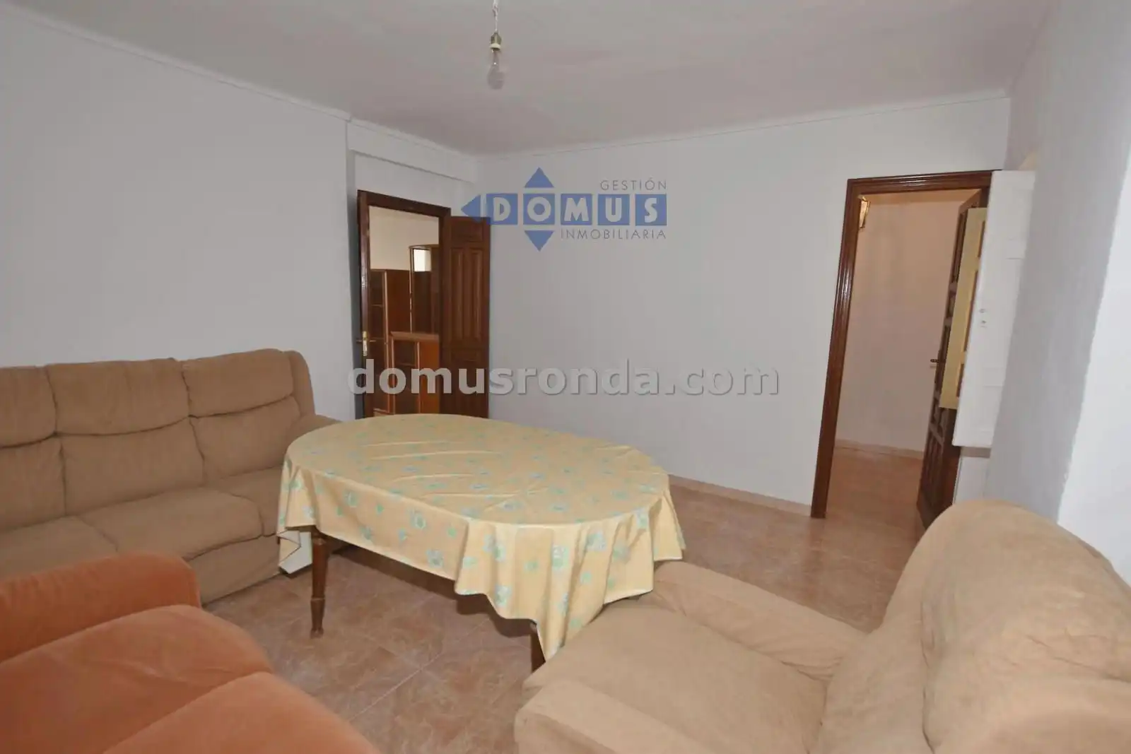 Sala de estar de Casa o chalet en venta en Cuevas del Becerro con Trastero y Balcón