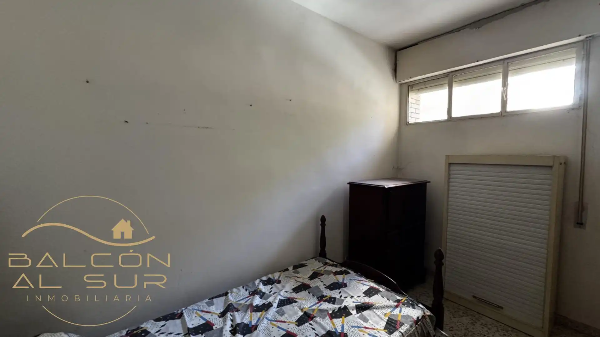 Bedroom of Flat for sale in Rota