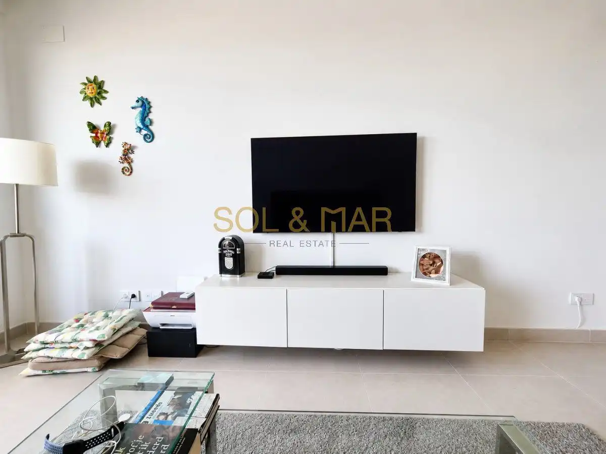 Sala d'estar de Pis en venda en Torremolinos amb Aire condicionat, Calefacció i Moblat