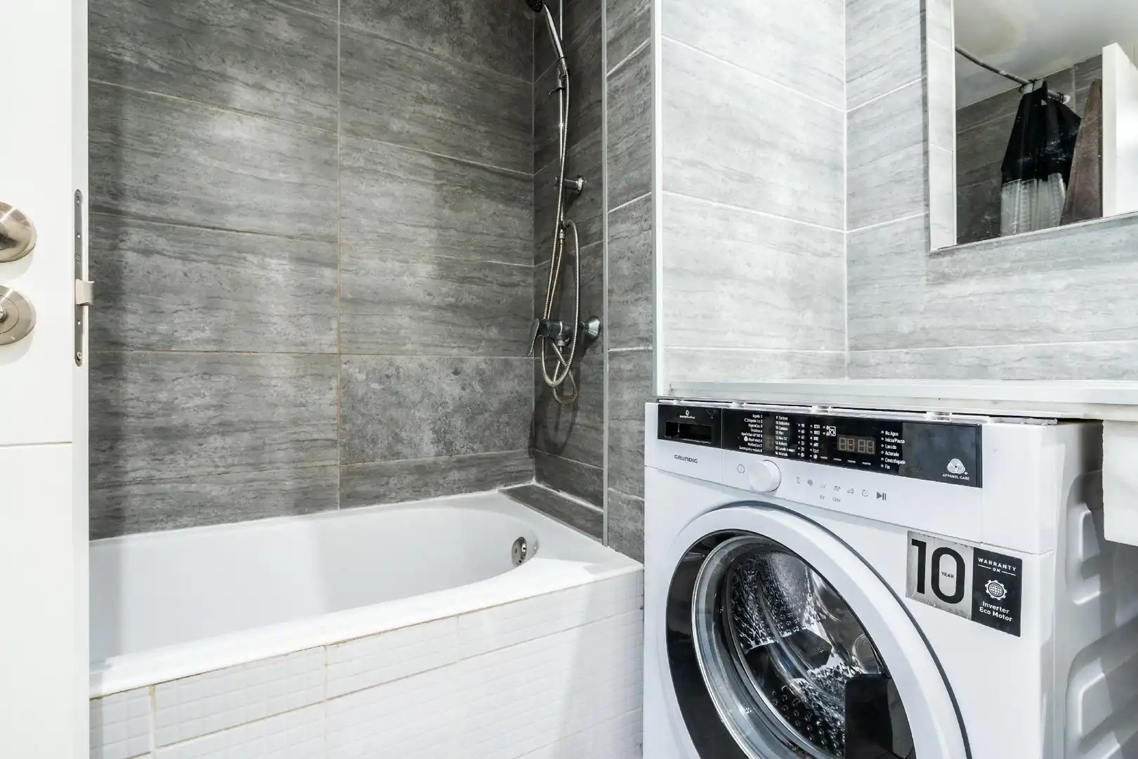 Bathroom of Ground floor for sale in Arona  with Private garden, Terrace and Balcony