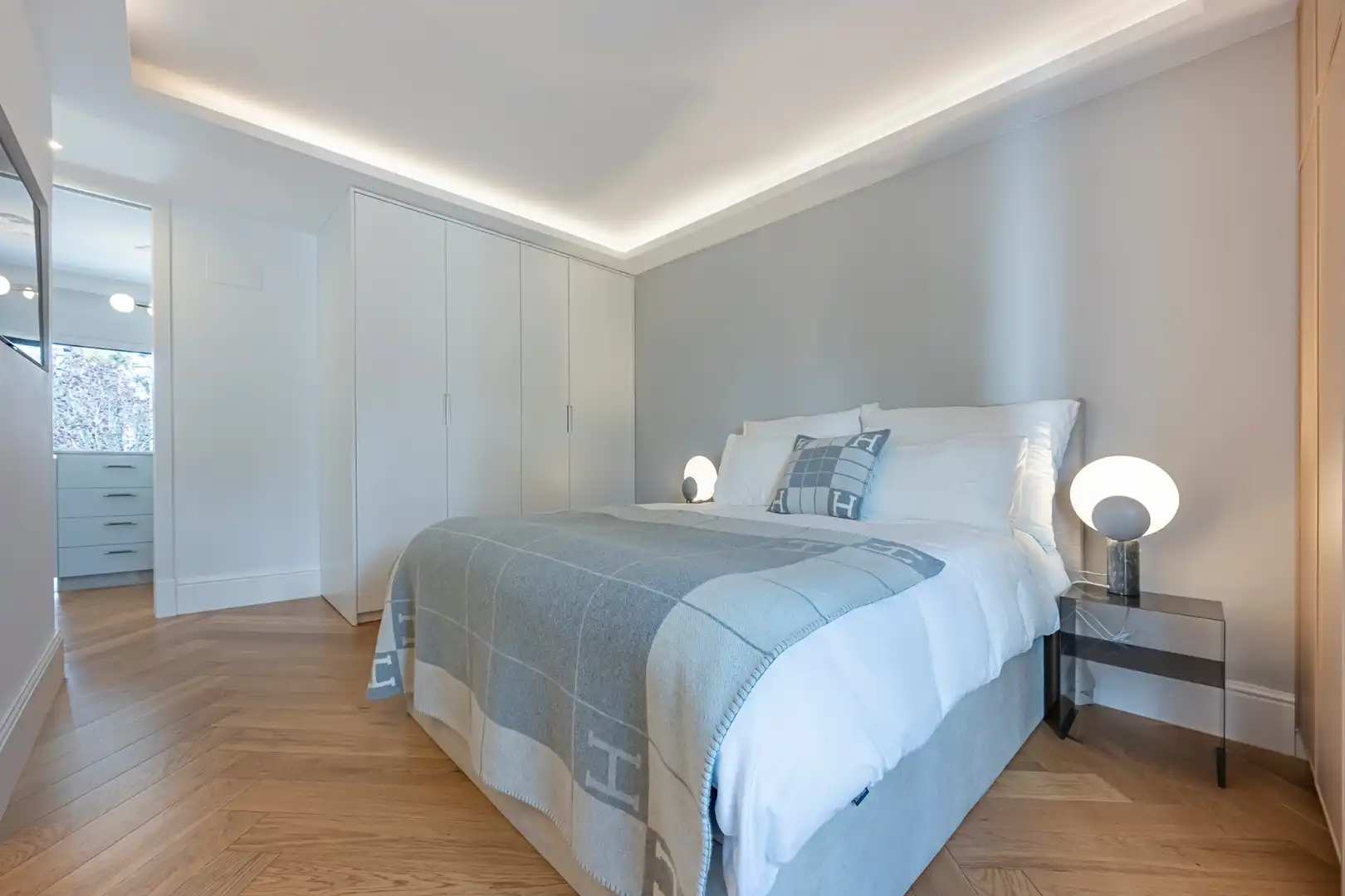 Dormitori de Apartament en venda en Marbella amb Aire condicionat, Calefacció i Parquet