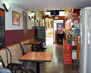 Local en venda en Esplugues de Llobregat amb Moblat
