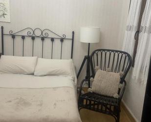 Bedroom of House or chalet to share in Oviedo 