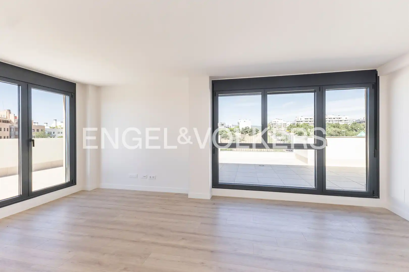 Sala de estar de Ático en venta en Colmenar Viejo con Aire acondicionado, Calefacción y Terraza