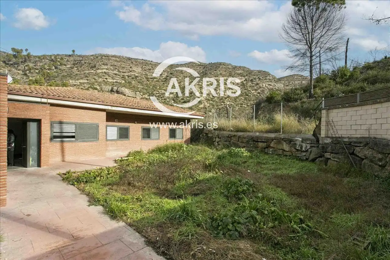Casa o chalet en venta en Carrer 17, El Pont de Vilomara i Rocafort