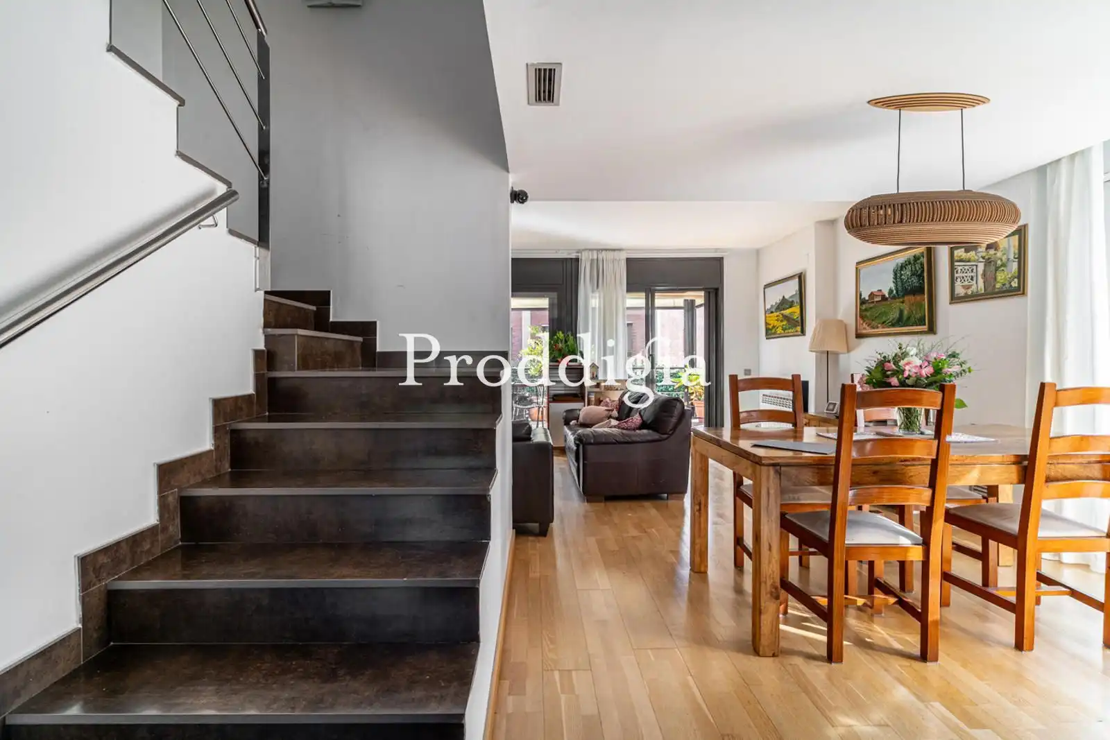 Exterior view of Detached homes for sale in Sant Cugat del Vallès  with Air Conditioner, Heating and Private garden