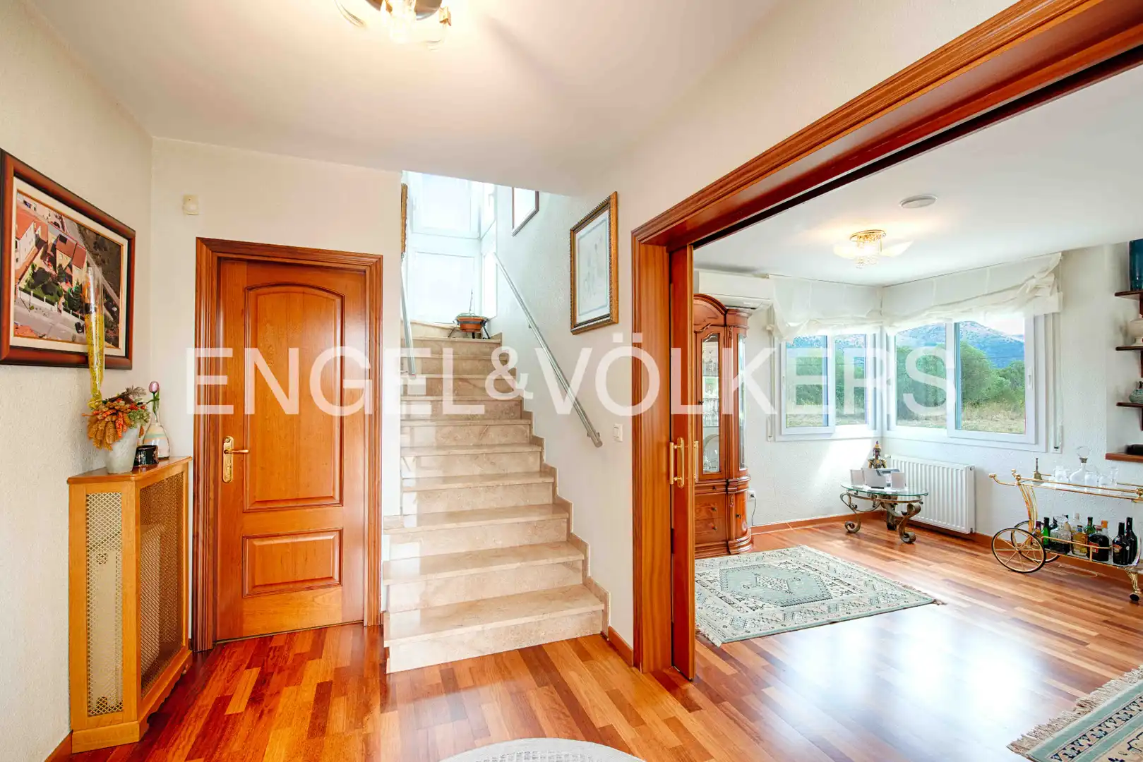 Villa mit Pool zum Verkauf in Carrer del Cadí, imagen 15