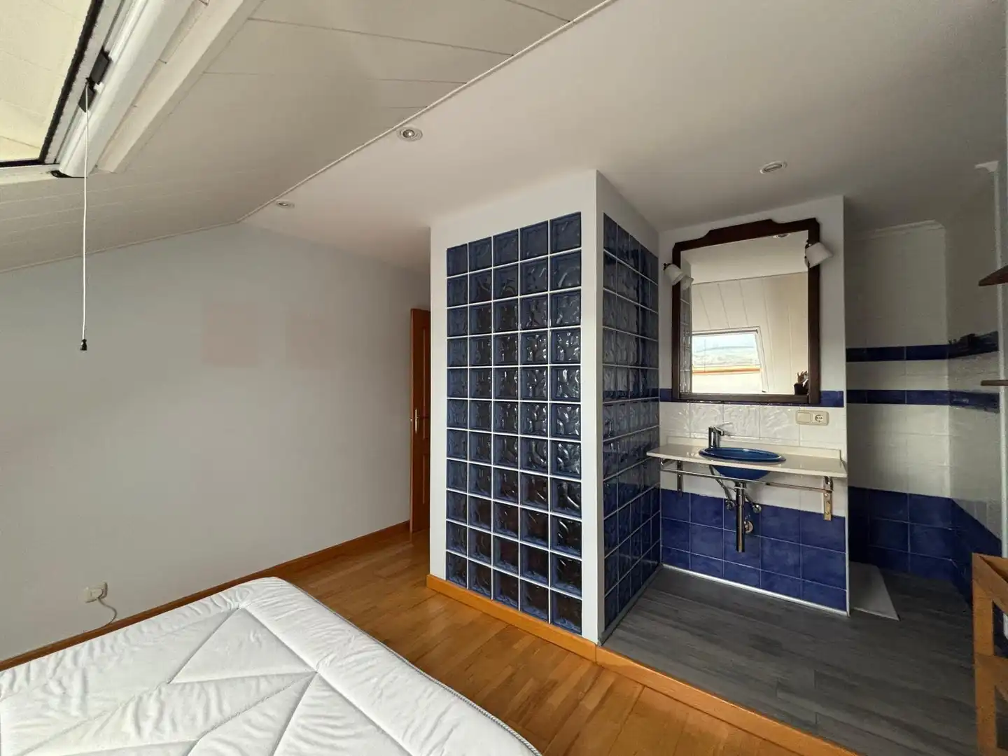 Baño de Apartamento de alquiler en Zona Alta