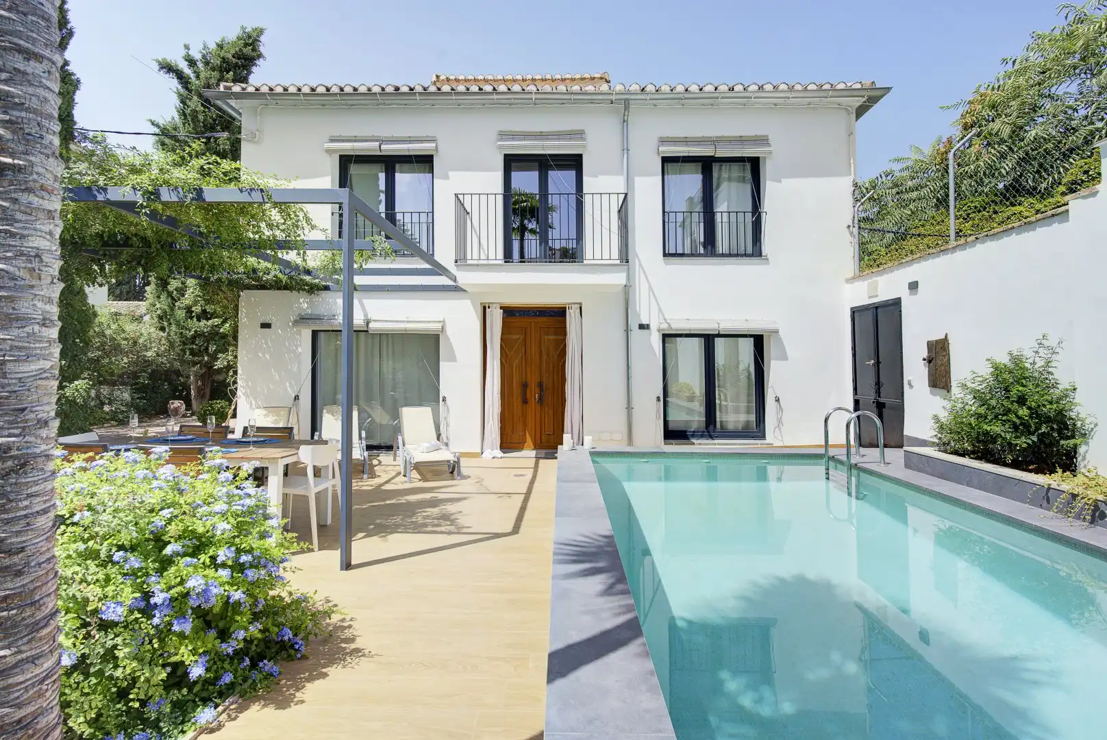 Vista exterior de Casa o chalet en venta en Granada con Aire acondicionado, Calefacción y Jardín privado