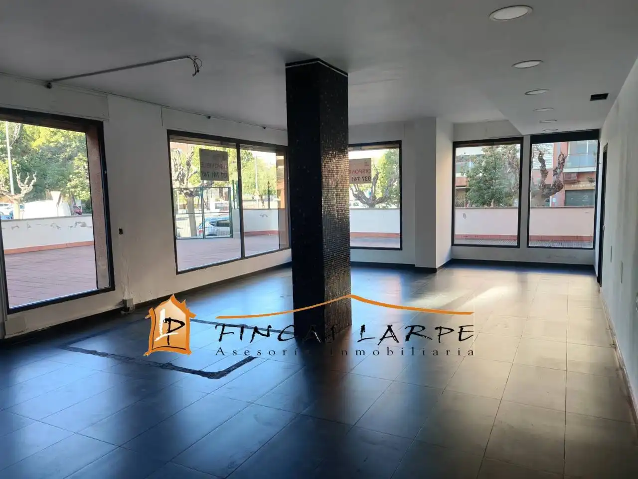 Local comercial en alquiler en Calle CORBERA DE LLOBREGAT, imagen 8