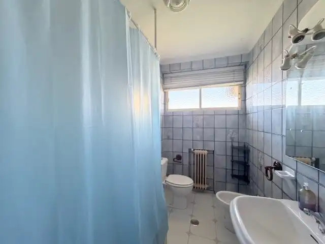Badezimmer von Wohnung zur Miete in Puertollano mit Klimaanlage, Heizung und Möbliert