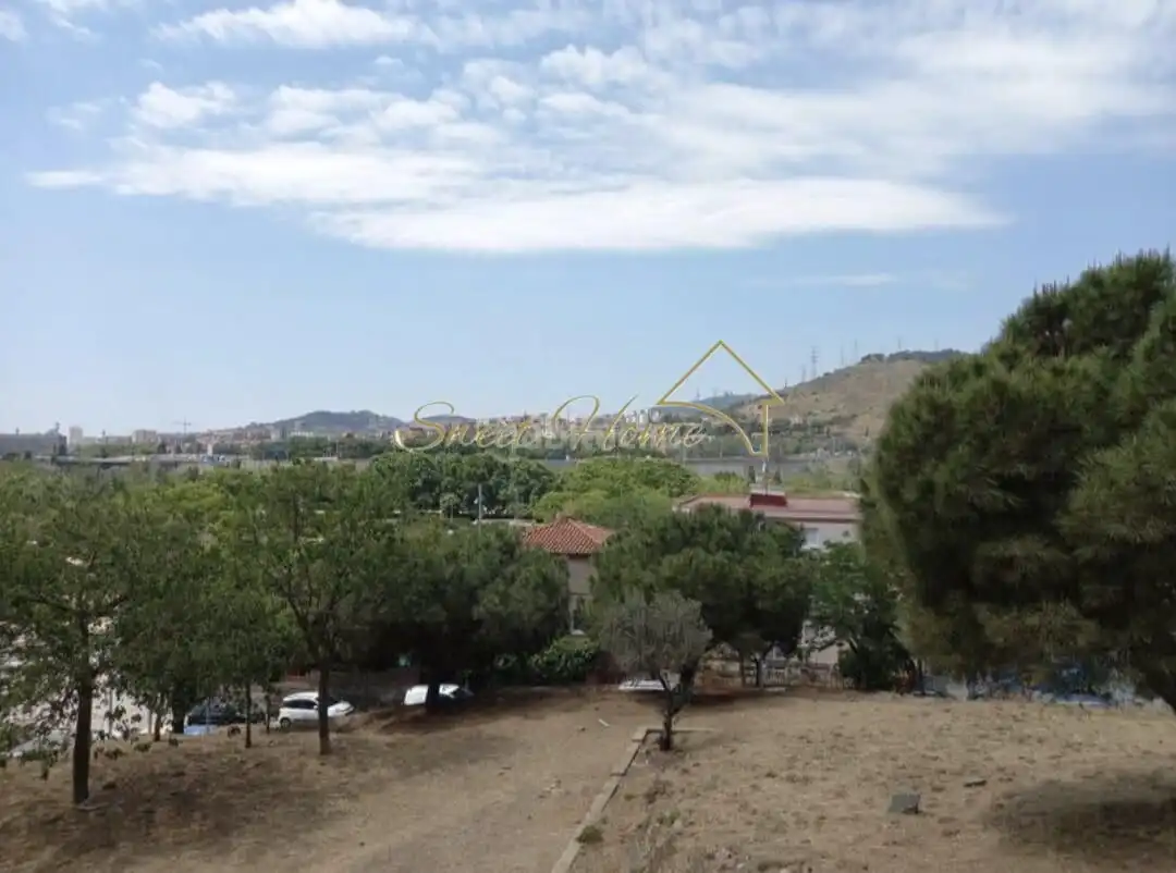 Residencial en venda en Santa Coloma de Gramenet