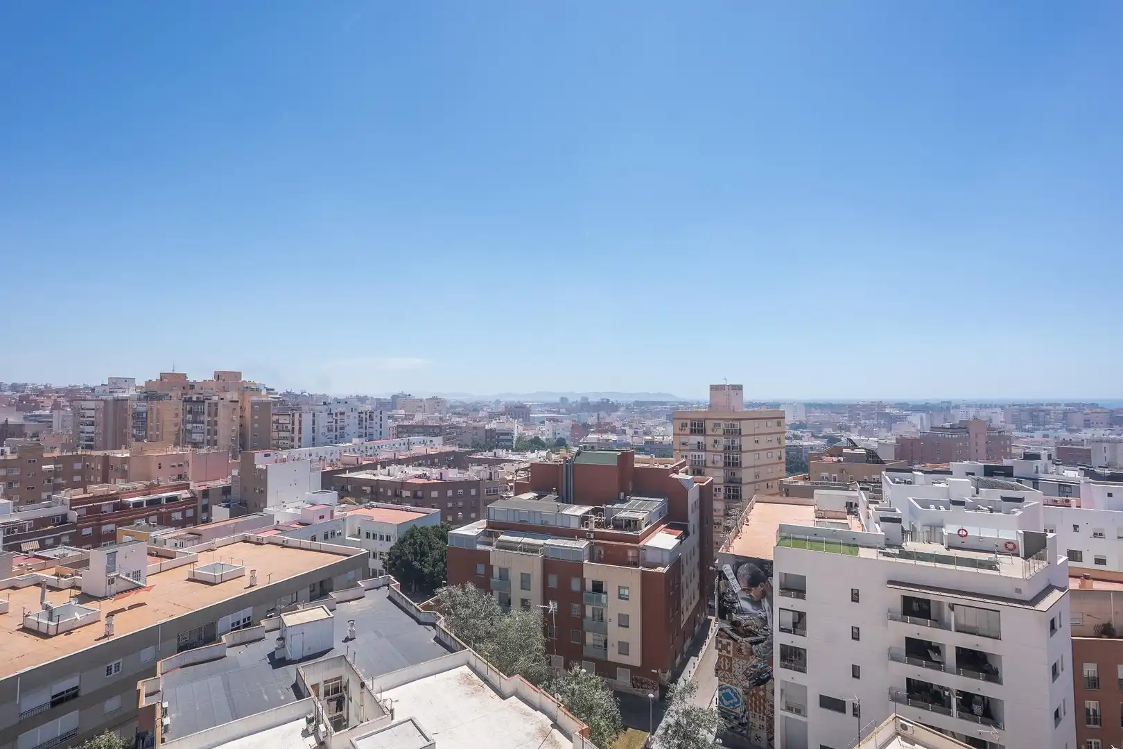 Habitación de Ático en venta en Almería con Aire acondicionado y Terraza