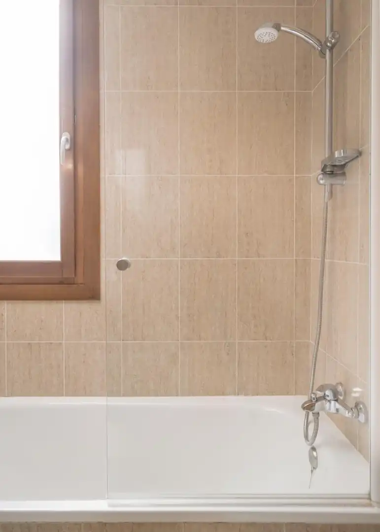 Badezimmer von Dachboden zur Miete in Villanúa, Huesca