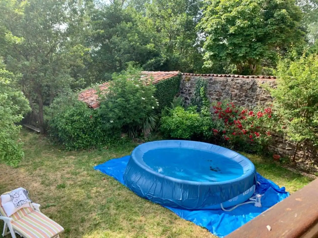Piscina de Casa o chalet en venta en Arija con Calefacción, Jardín privado y Terraza