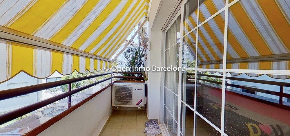 Terrassa de Casa o xalet en venda en Vilanova i la Geltrú amb Aire condicionat, Calefacció i Jardí privat