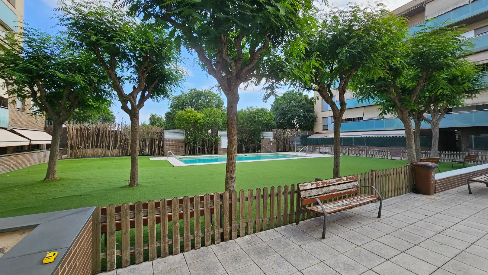 Piscina de Pis en venda en Sabadell amb Aire condicionat, Calefacció i Parquet