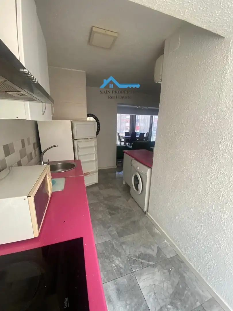 Flat with terrace for sale in Centro Urbano, imagen 4