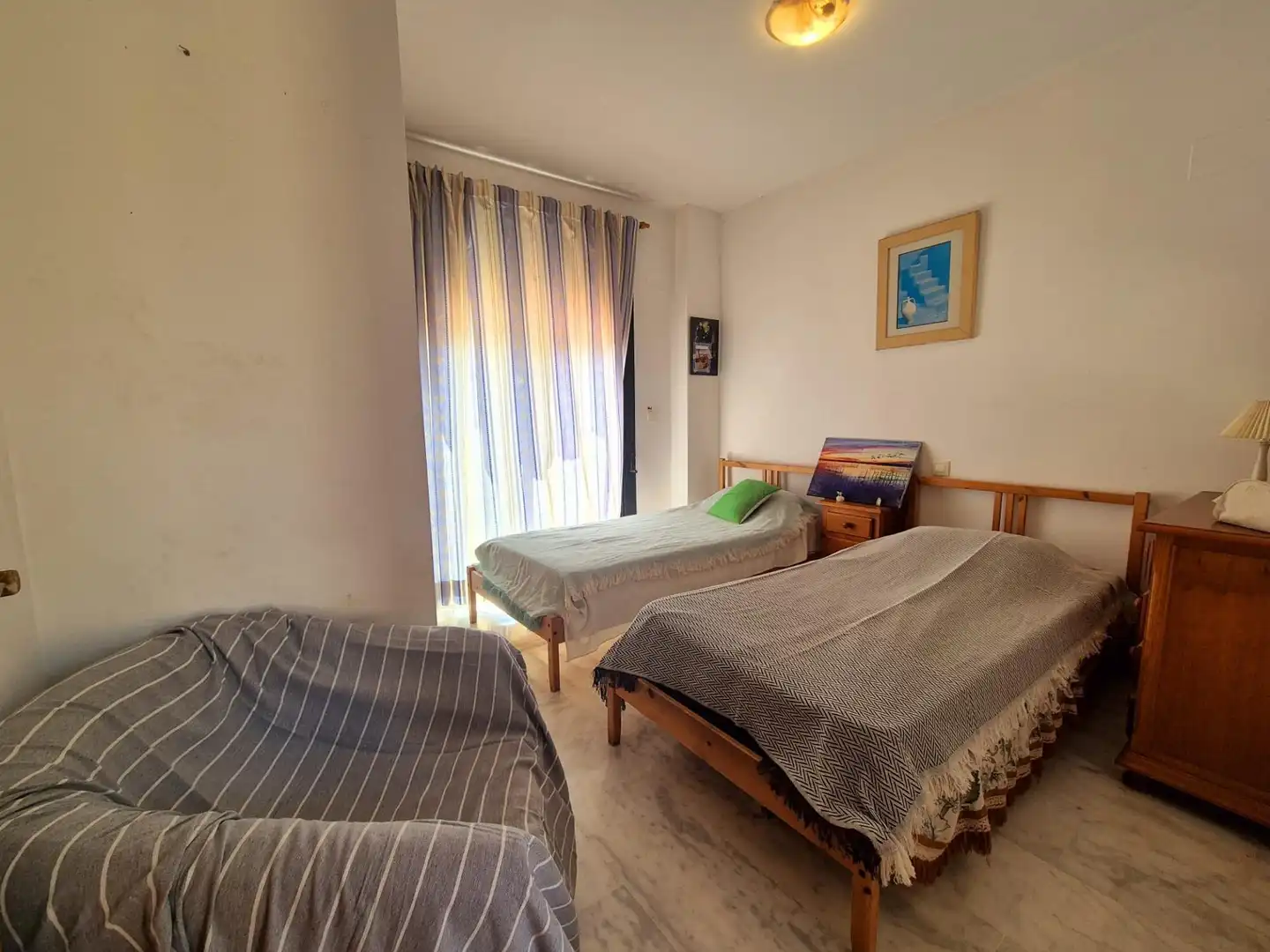 Schlafzimmer von Dachboden zum Verkauf in Mijas mit Privatgarten, Terrasse und Gemeinschaftspool