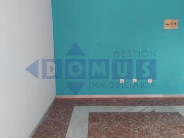 Local comercial en venda a San Rafael
