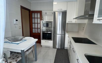 Cuina de Pis en venda en Lugo Capital amb Calefacció, Parquet i Terrassa