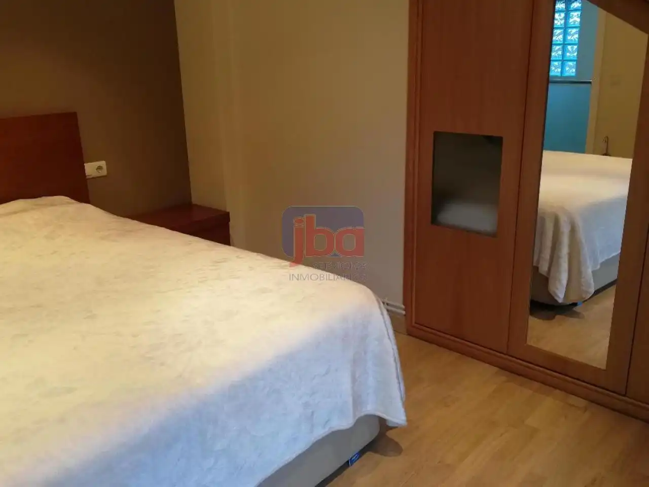 Habitación de Casa o chalet en venta en Ourense Capital  con Calefacción, Jardín privado y Amueblado