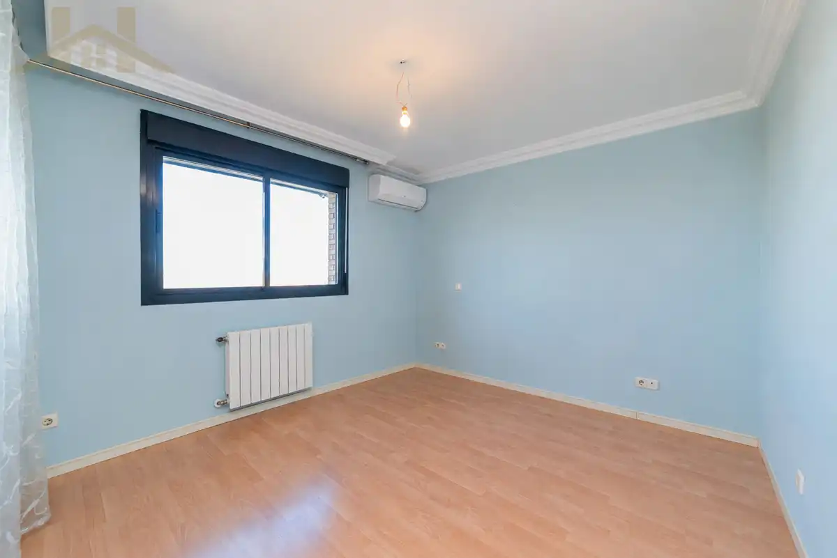 Dormitori de Dúplex en venda en Pinto amb Aire condicionat, Calefacció i Terrassa