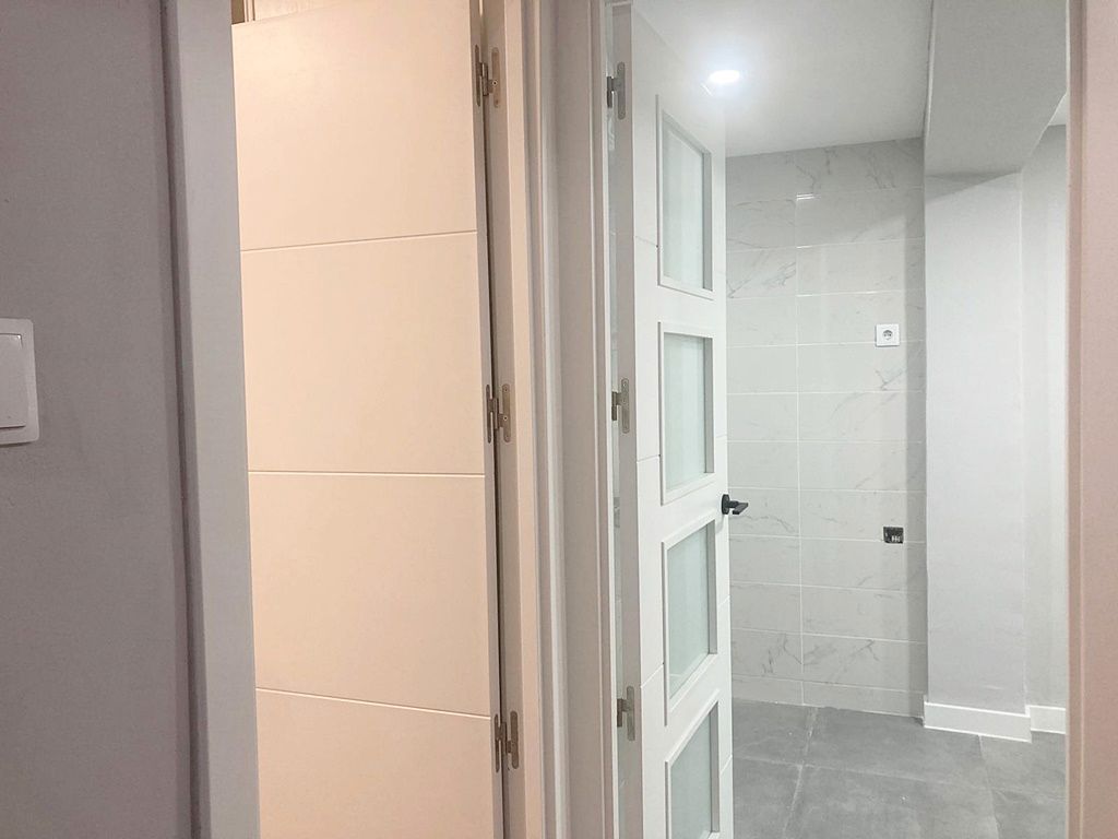 Bathroom of Flat for sale in A Coruña Capital   with Heating