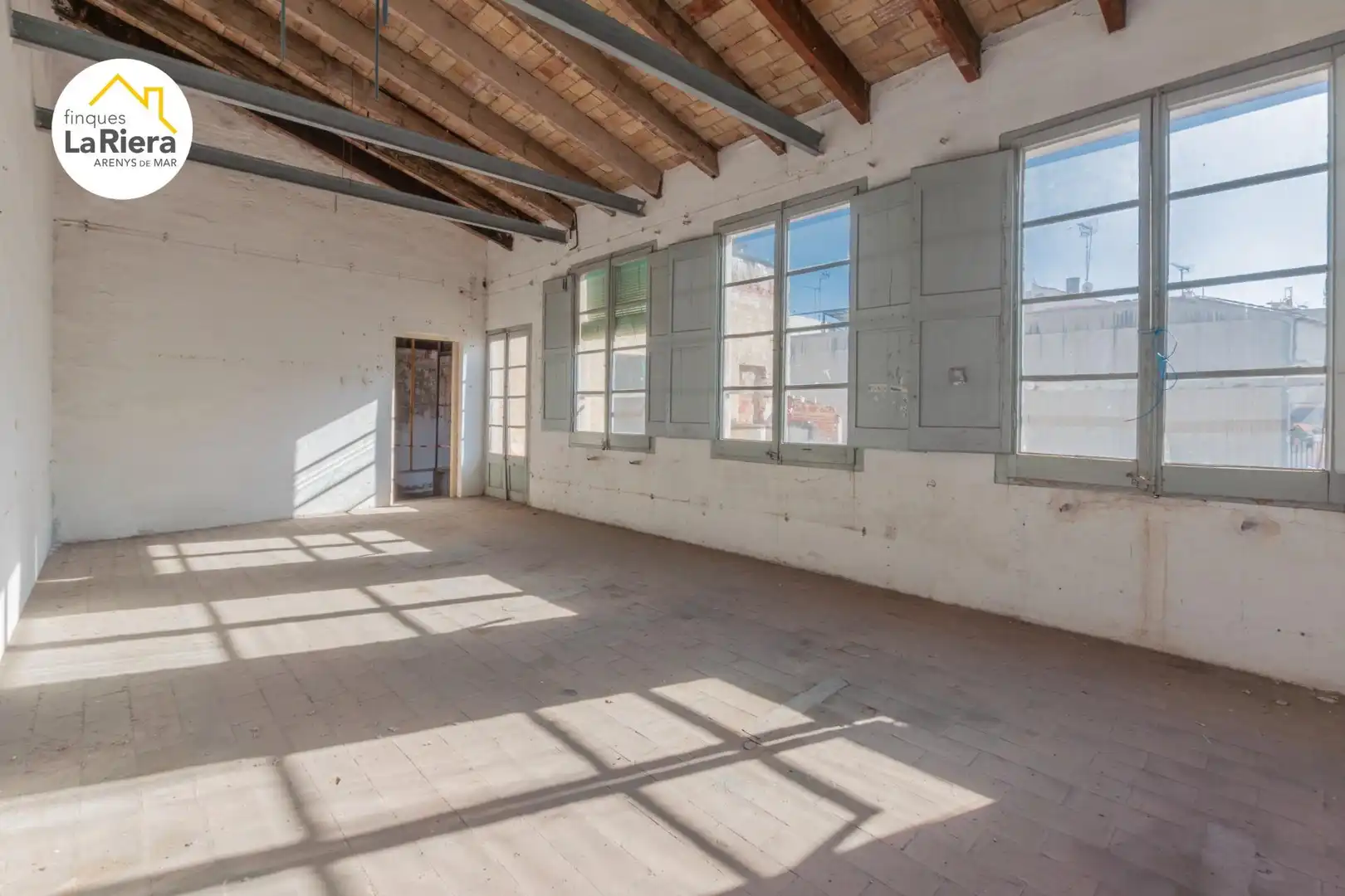 Vista exterior de Casa o chalet en venta en Arenys de Mar con Balcón y Alarma