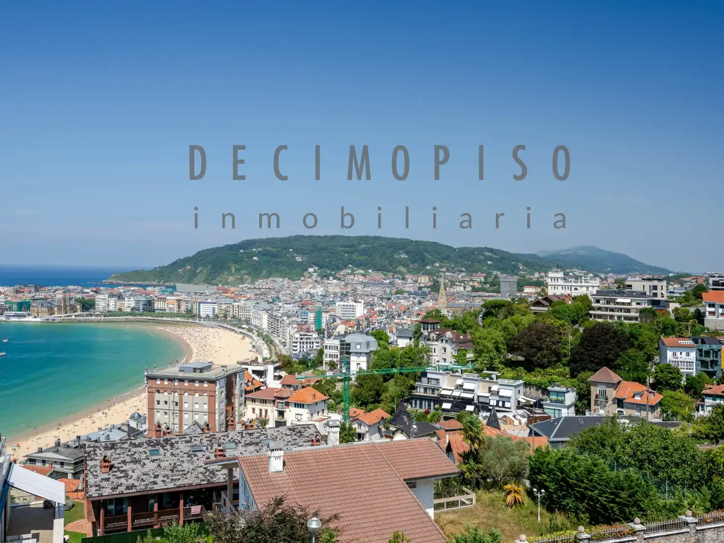 Dúplex en venda en Donostia - San Sebastián  amb Calefacció, Terrassa i Traster