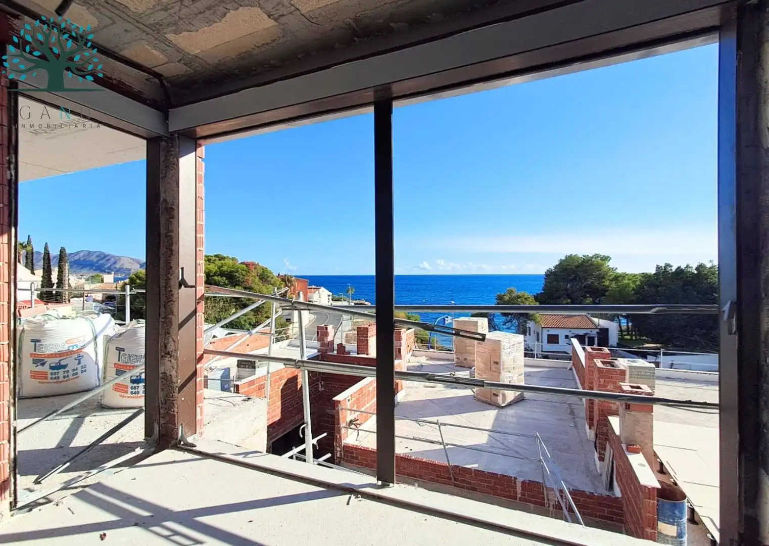 Apartament amb balcó en venda a Carretera DE LA ISLA PLANA
