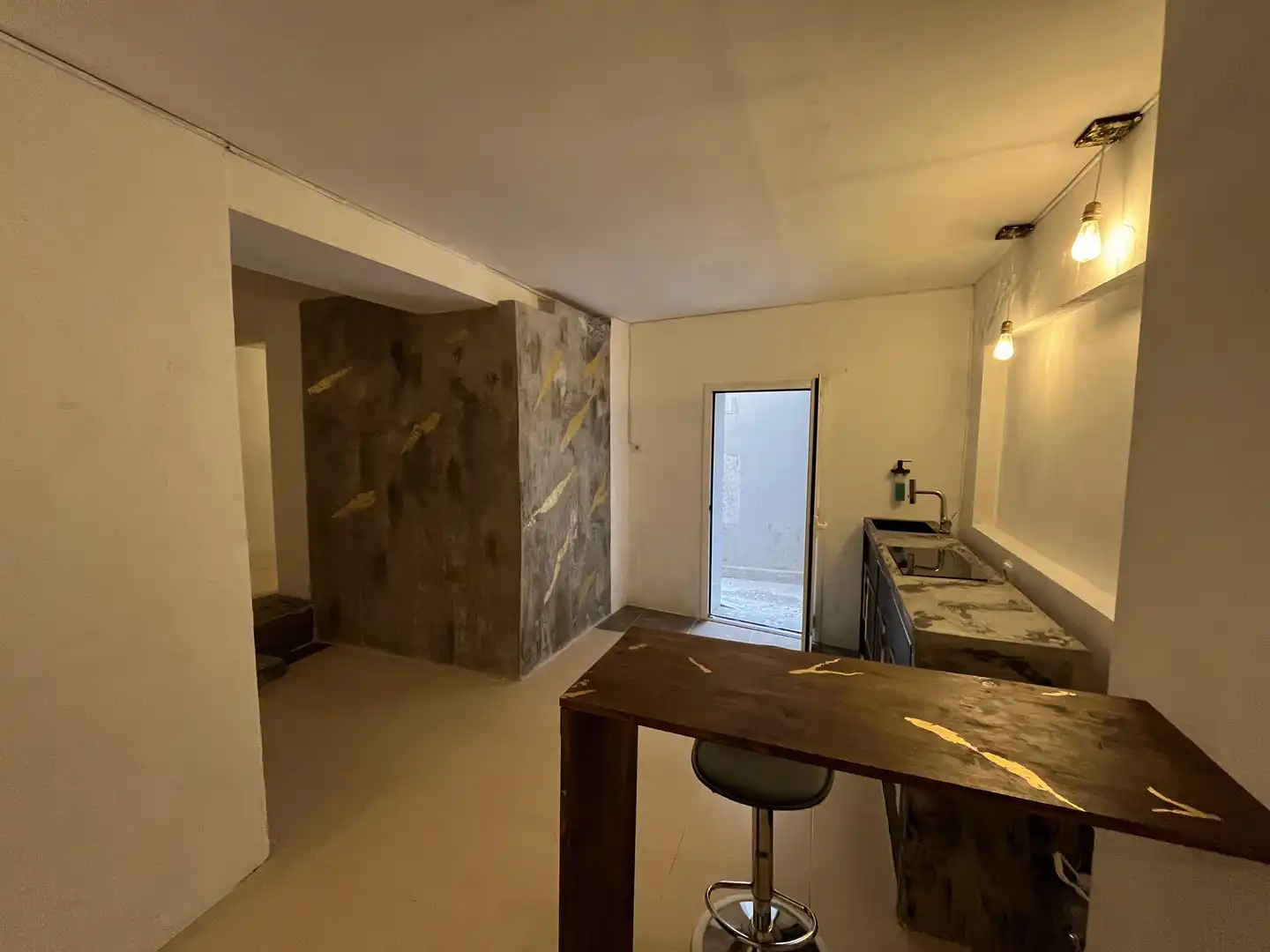 Commercial properties for sale in Manresa