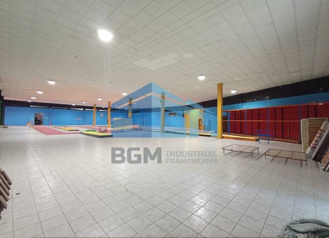 Nave industrial en Alquiler en A Parda