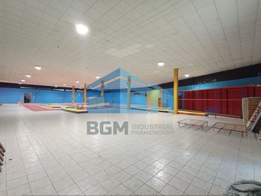 Industrial building to rent in Parroquias Rurales