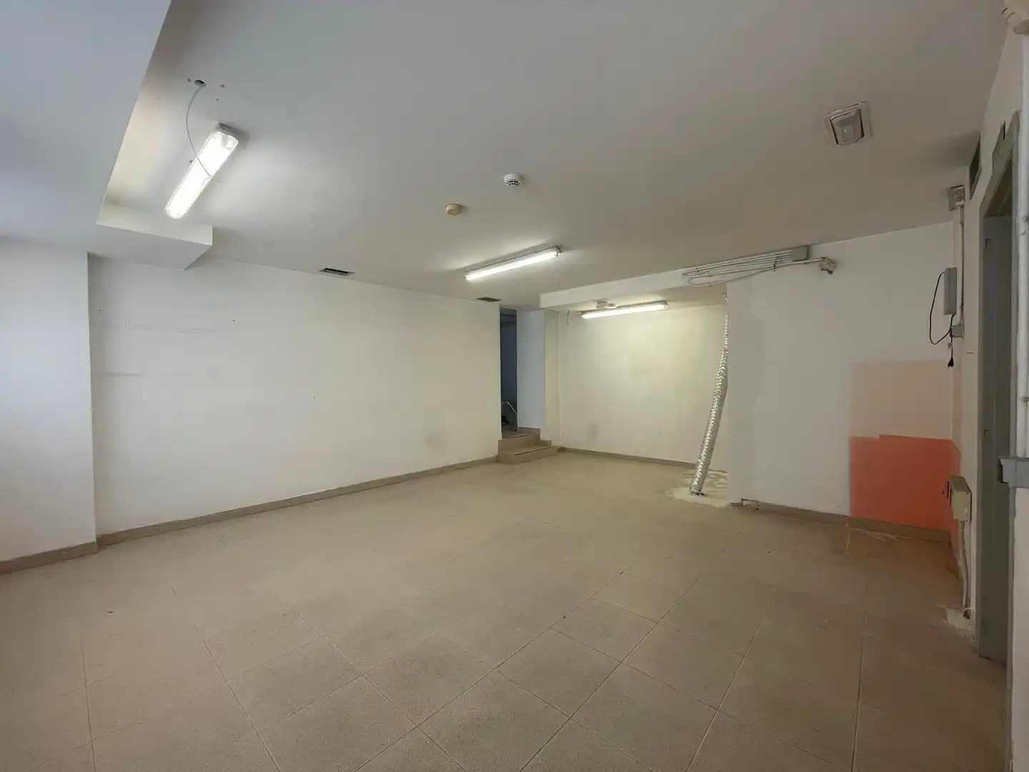 Local comercial en venda a Calle de Roselló 1, imagen 9