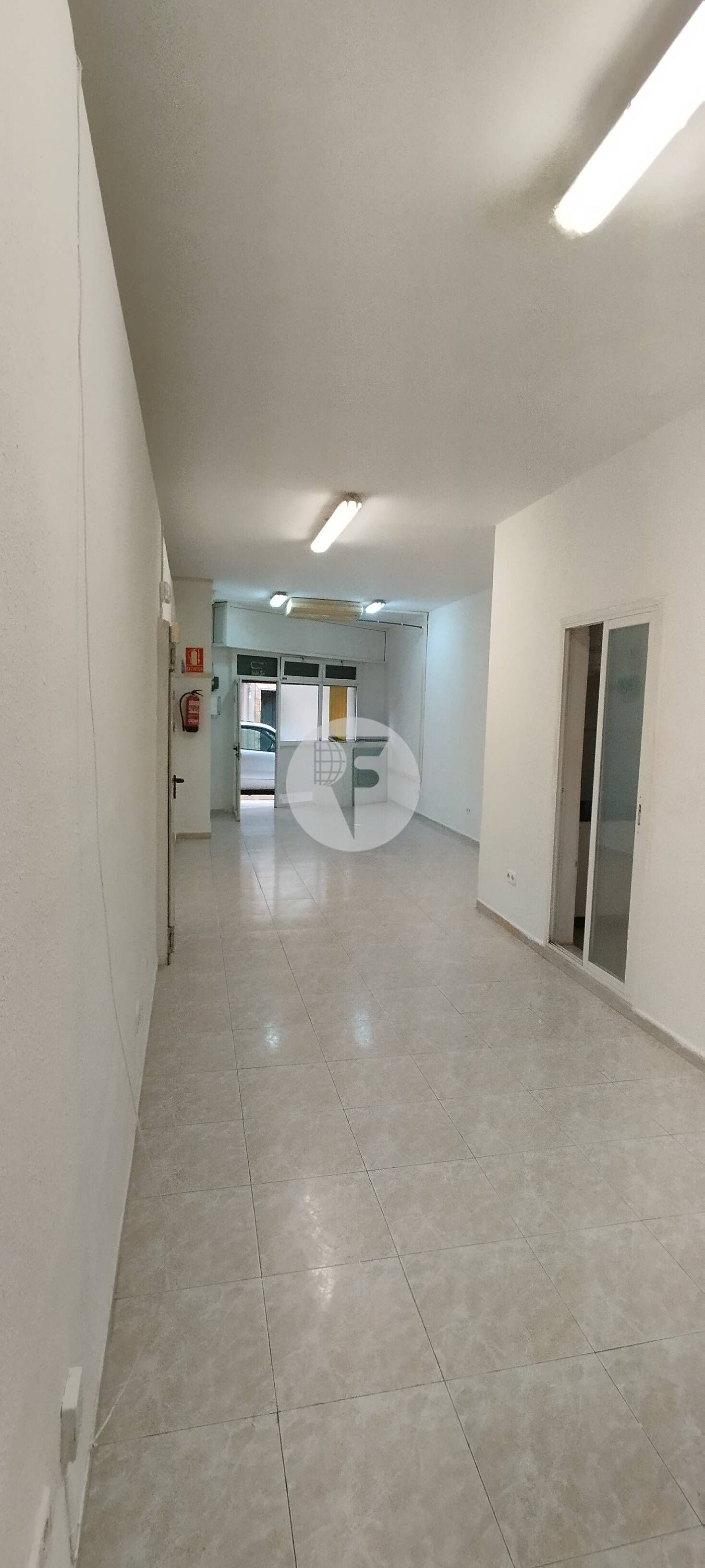 Local en venda en Terrassa amb Aire condicionat i Calefacció