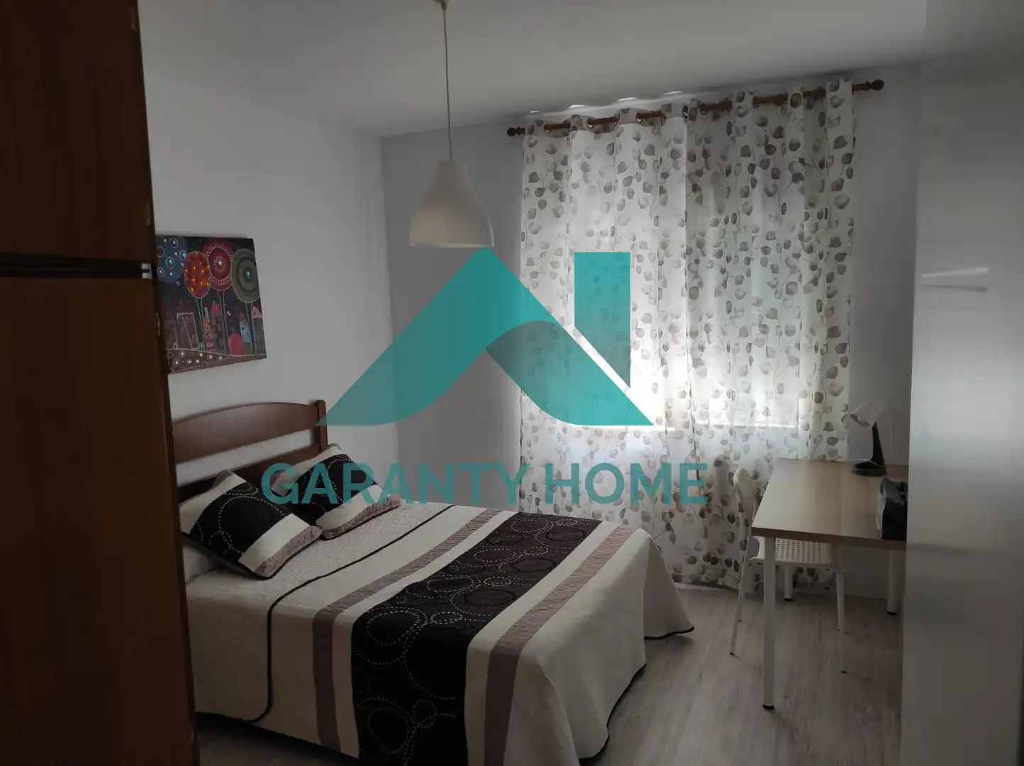 Habitación de Piso de alquiler en Cáceres con Calefacción y Amueblado