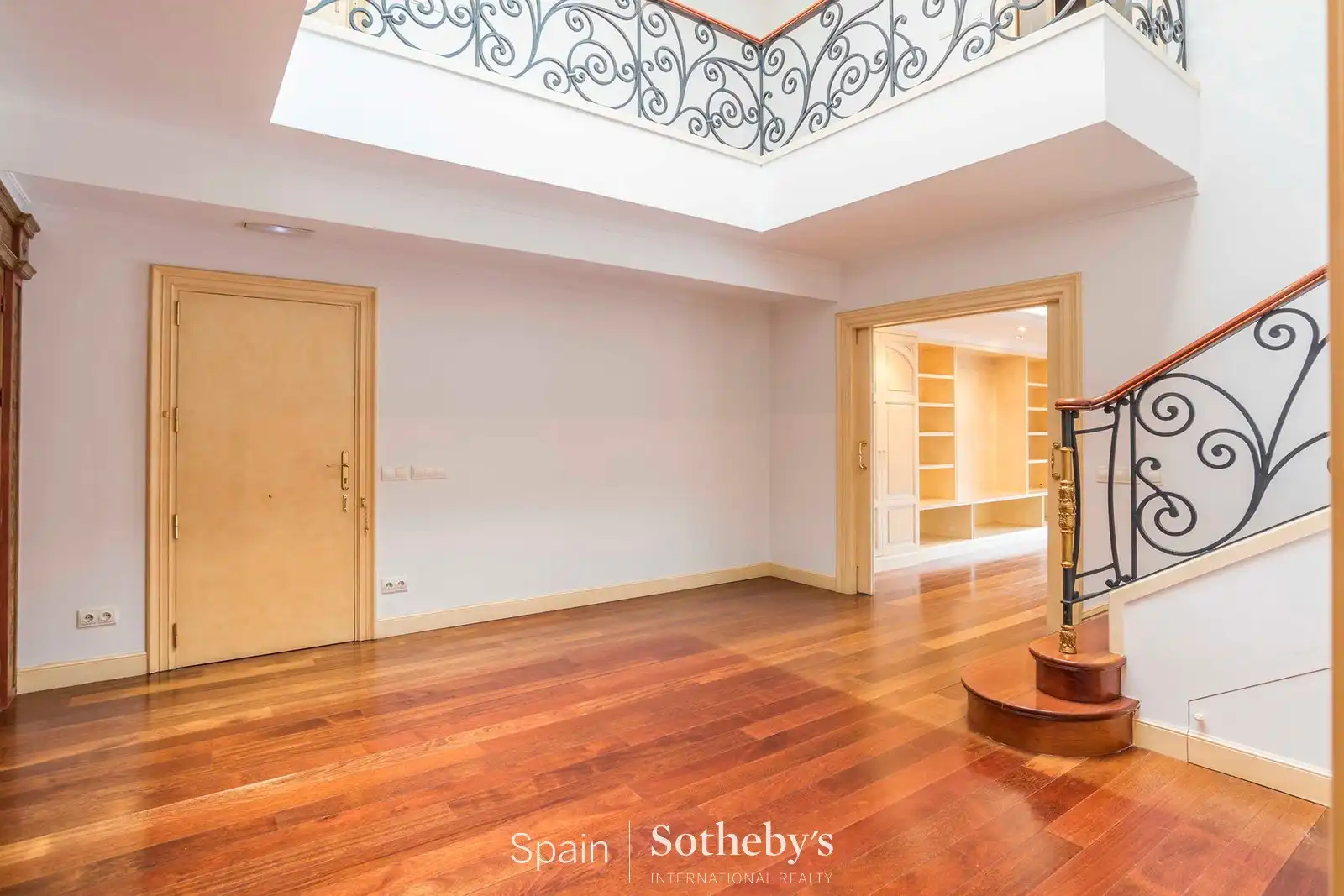 Dúplex de alquiler en Madrid con Aire acondicionado, Calefacción y Trastero