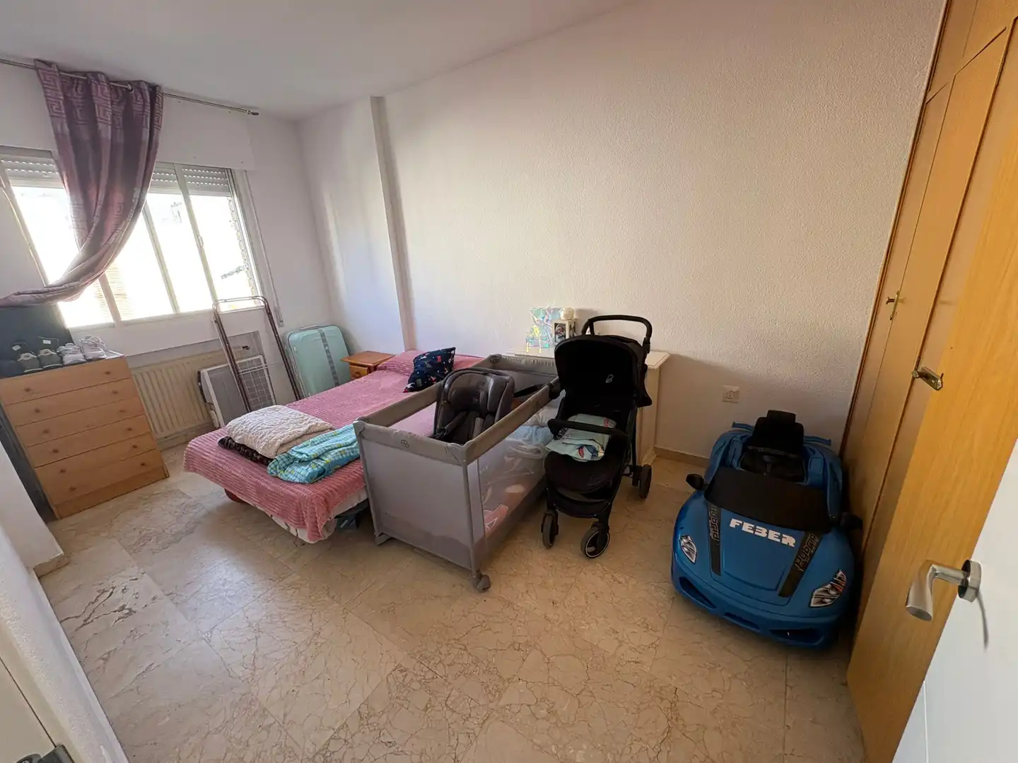 Dormitori de Apartament en venda en Don Benito