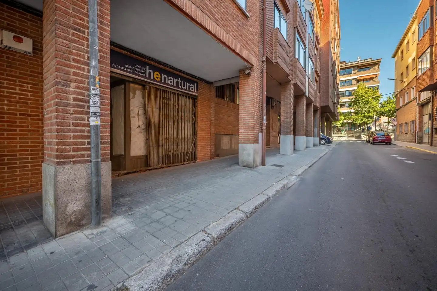 Vista exterior de Local en venta en Ávila