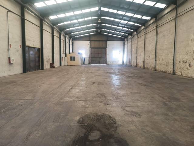 Nave industrial en Alquiler en Silla