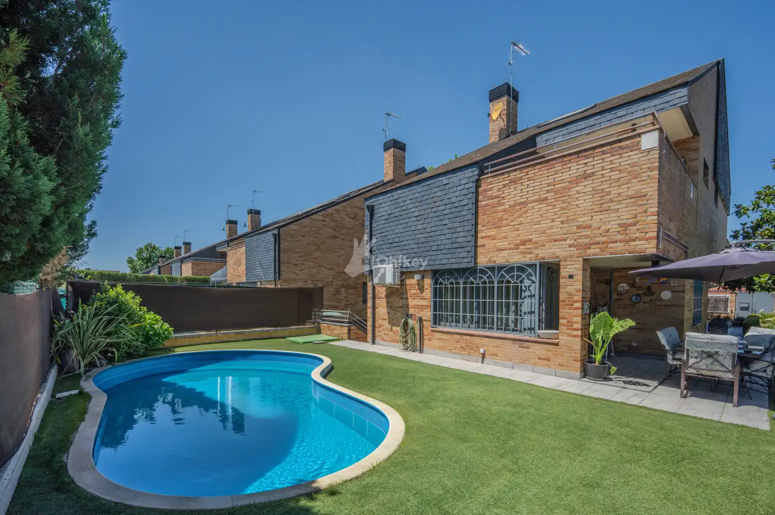 Vista exterior de Casa o chalet en venta en Rivas-Vaciamadrid con Aire acondicionado, Jardín privado y Terraza
