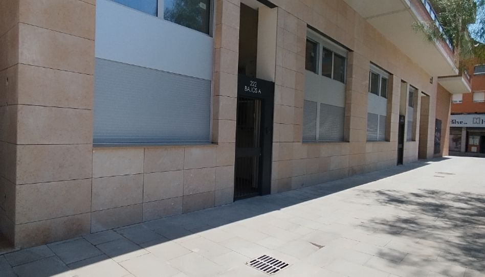 Foto 1 de Pis en venda a La Gavarra, Barcelona